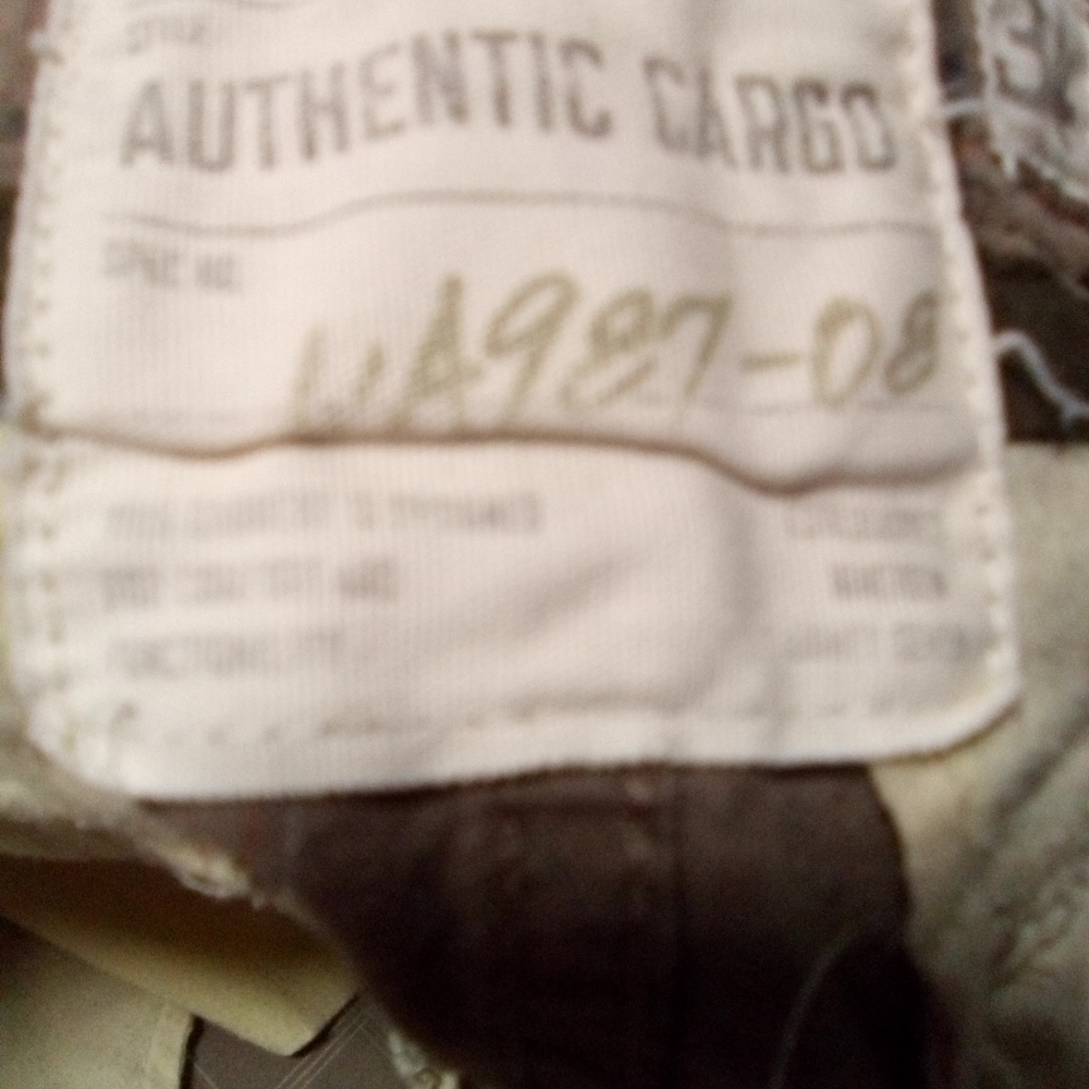 AEROPOSTALE vintage men's authentic cargo brown print shorts. Size 36 waist. - Picture 11 of 13